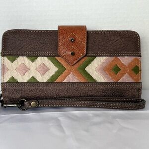 Catchfly Western Wallet – Brown Faux Leather w/ Tan Trim & Woven Aztec Accent